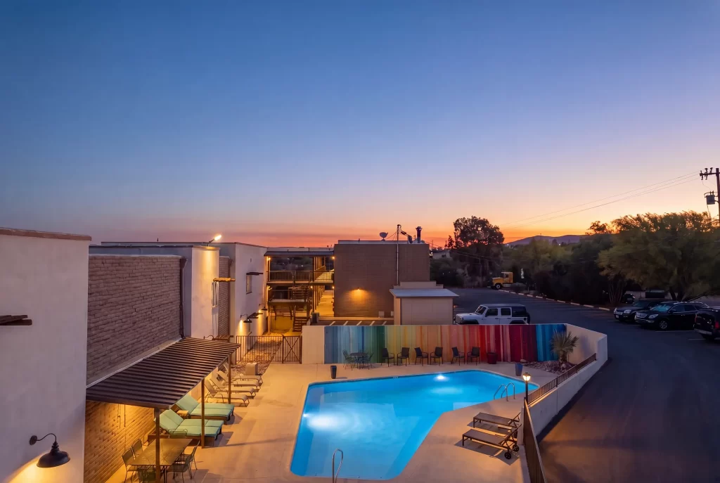 Outdoor swimming pool area at Lookout Lodge Tombstone, Arizona – guest resort amenity near historic O.K. Corral attractions