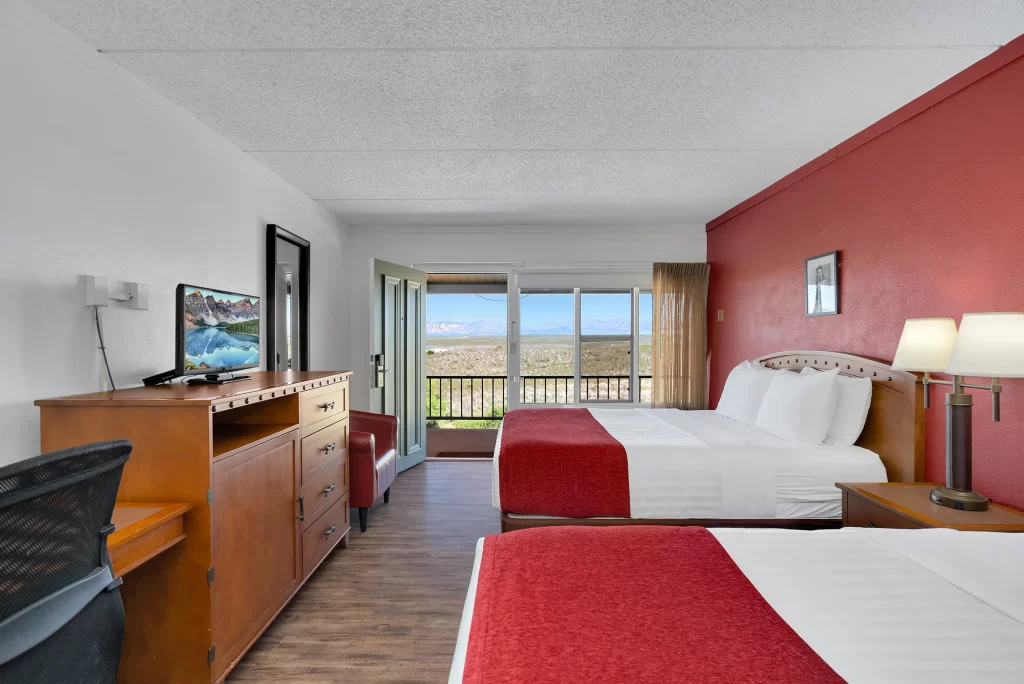 Victorian Ladies double bed room at historic Lookout Lodge Tombstone – authentic period furnishings near O.K. Corral